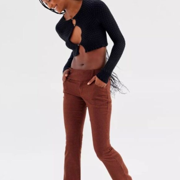 Urban Outfitters Low Rise Houndstooth Trousers Pants Flared NWT Women's Size 4 - Picture 2 of 8